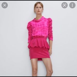 SATIN EFFECT JACQUARD TOP